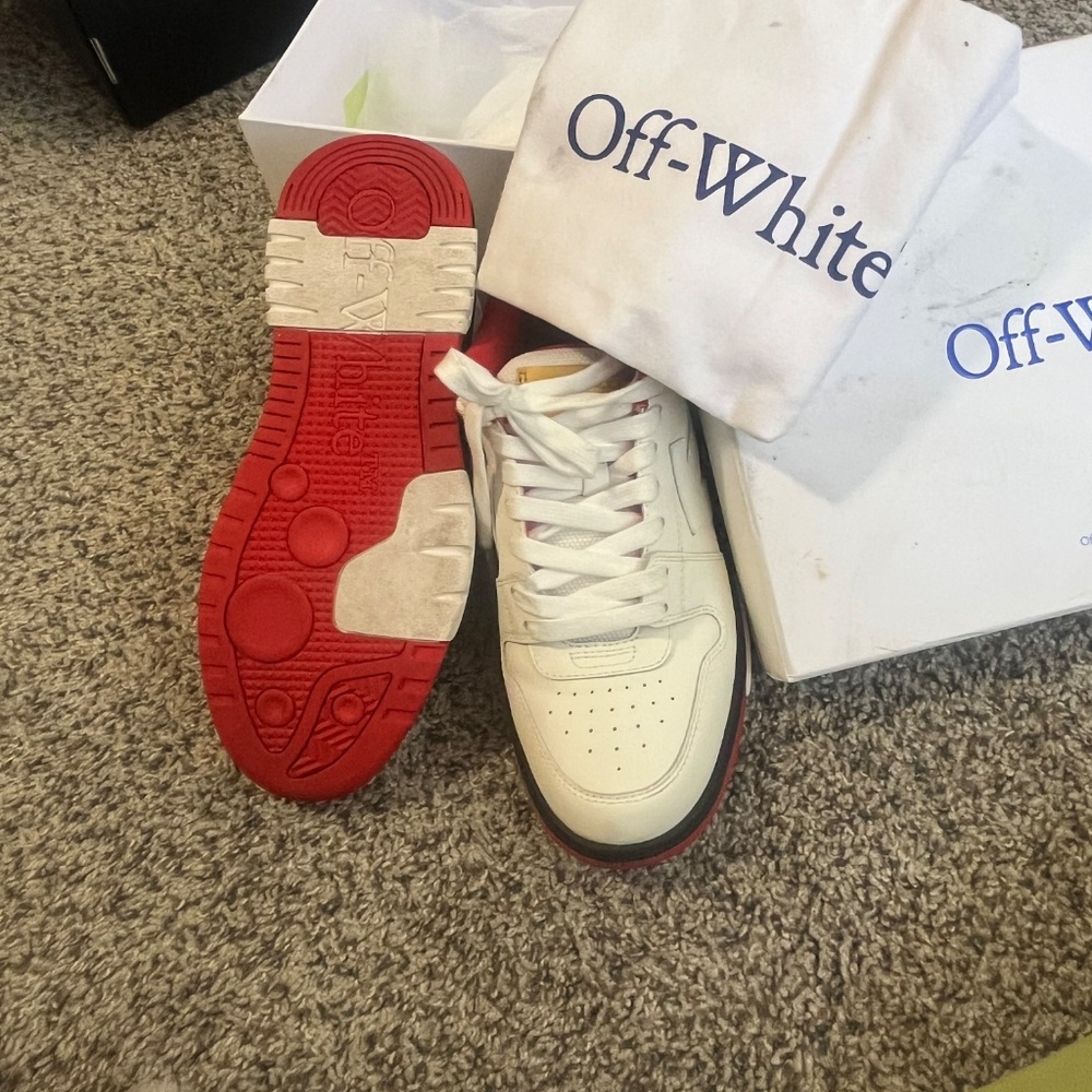 Off-white shoes - image 3